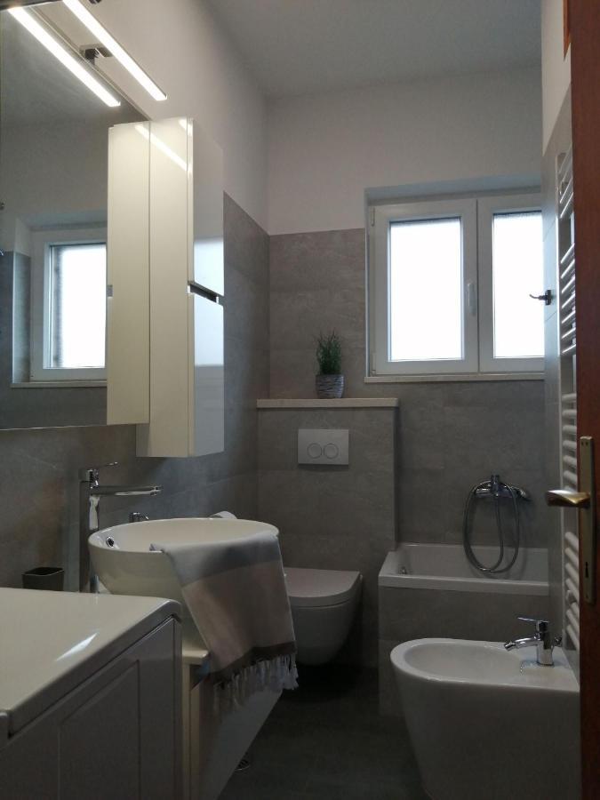 Apartments Jelka Postira Eksteriør bilde